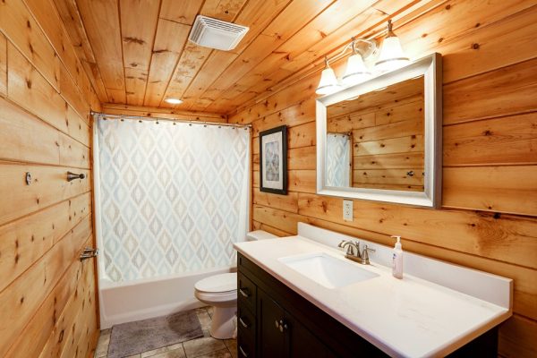 pocono-cabin-rental-Lenape-Lodge-017